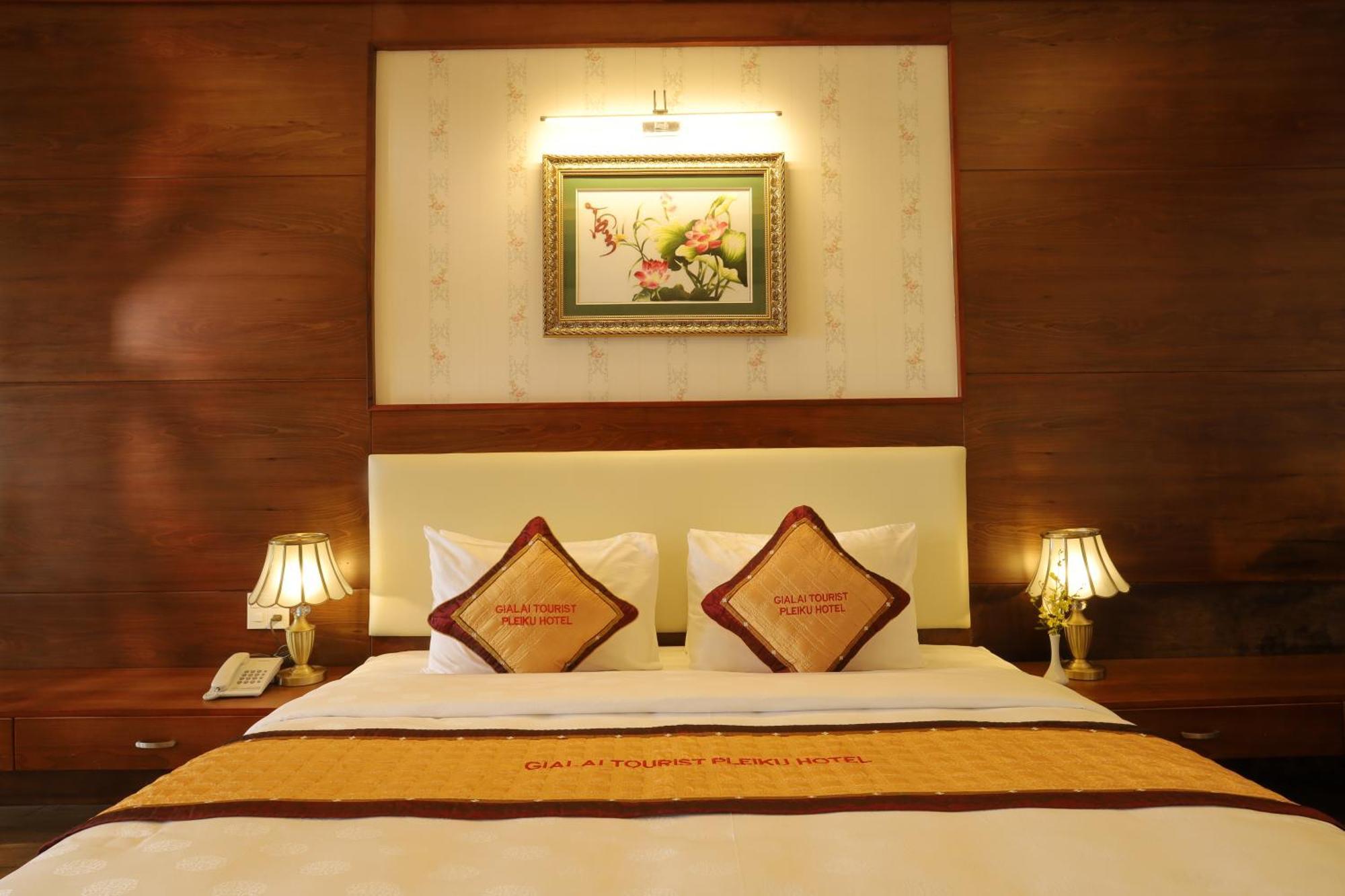 Pleiku Hotel By Gia Lai Tourist Ngoại thất bức ảnh