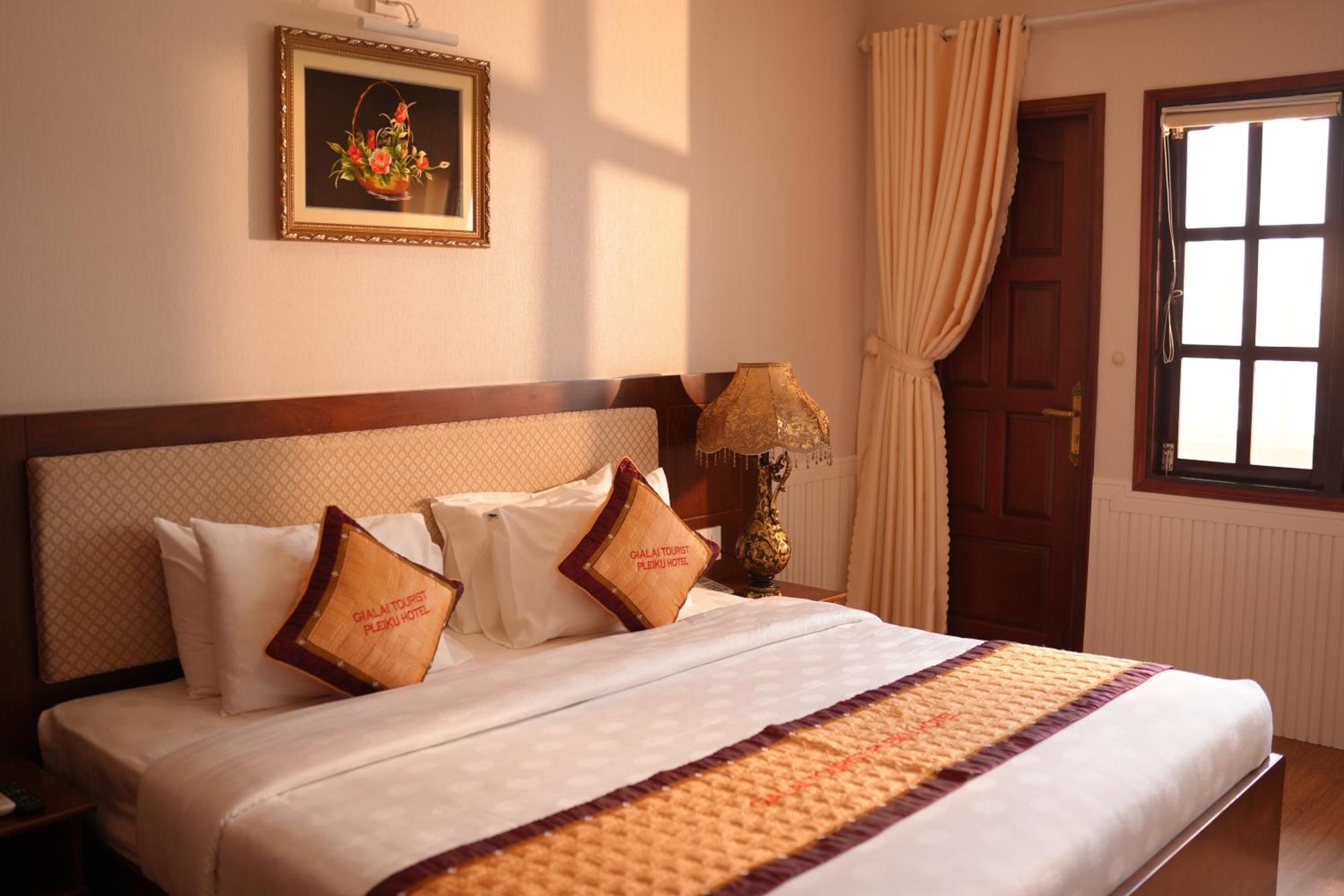 Pleiku Hotel By Gia Lai Tourist Ngoại thất bức ảnh