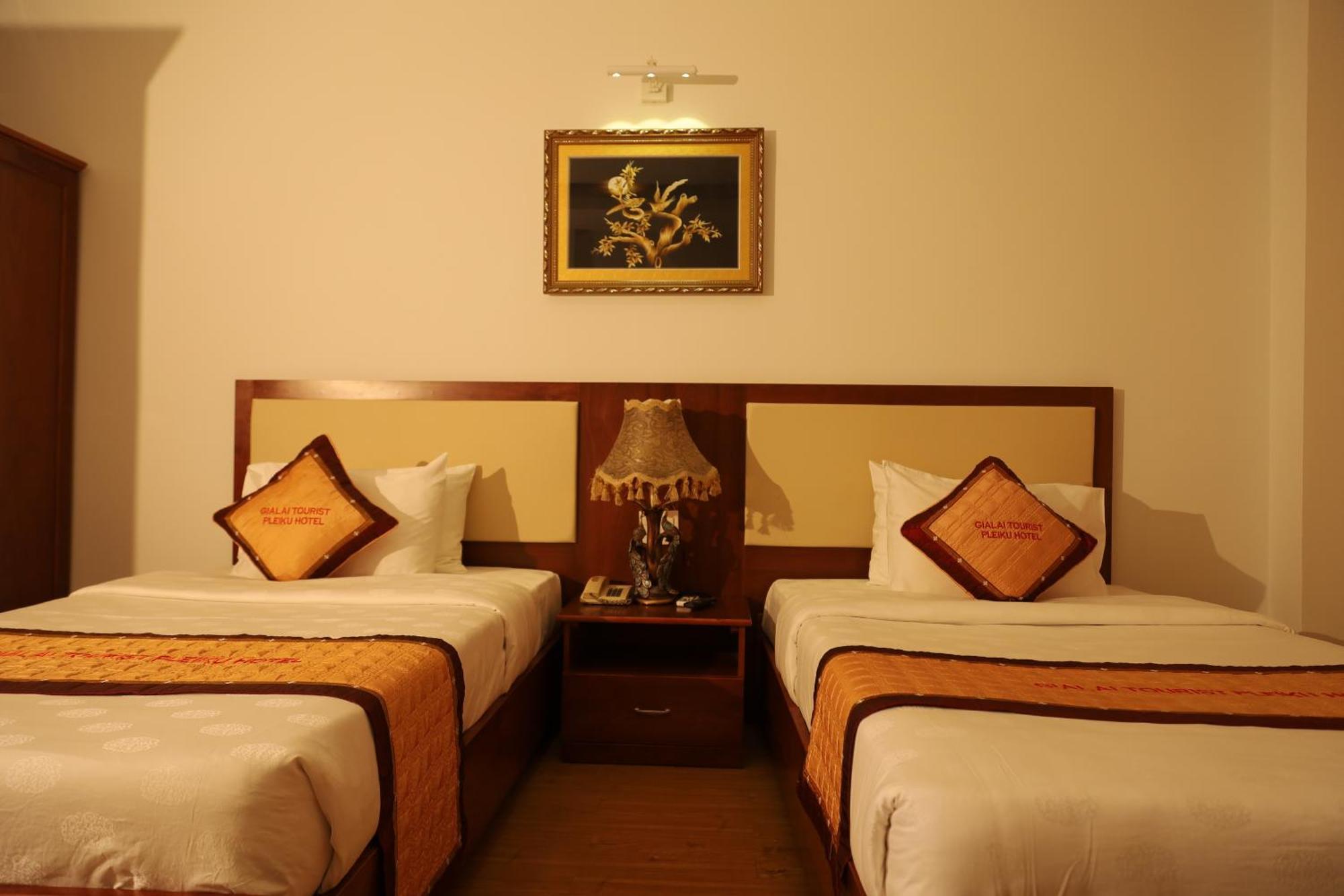 Pleiku Hotel By Gia Lai Tourist Ngoại thất bức ảnh