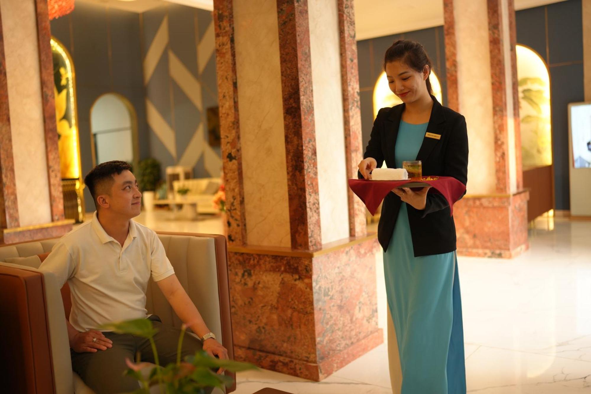 Pleiku Hotel By Gia Lai Tourist Ngoại thất bức ảnh